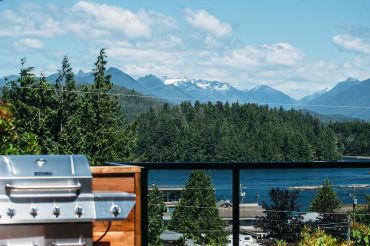 Tofino Harbour